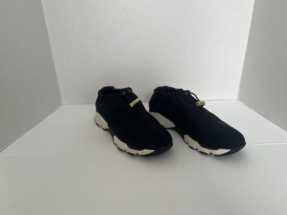 MARNI WOMANS BLACK DRAWSTRING TOGGLE SNEAKERS EURO SZ 36, US SZ 6, EXCELLENT